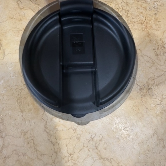 Nespresso Travel Mug - Silver with Black Lid new - Picture 5 of 7